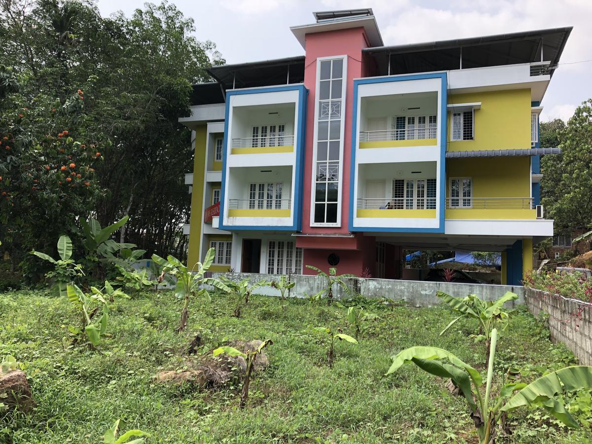 En Jays Residency Apartment Kottayam Bagian luar foto